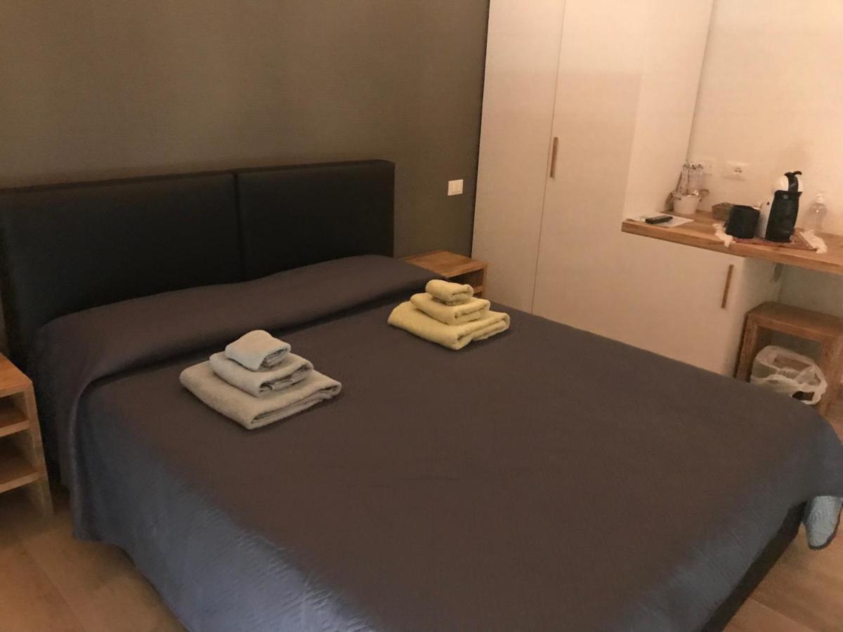 Dimora Aurora Hotel Pastrengo Luaran gambar